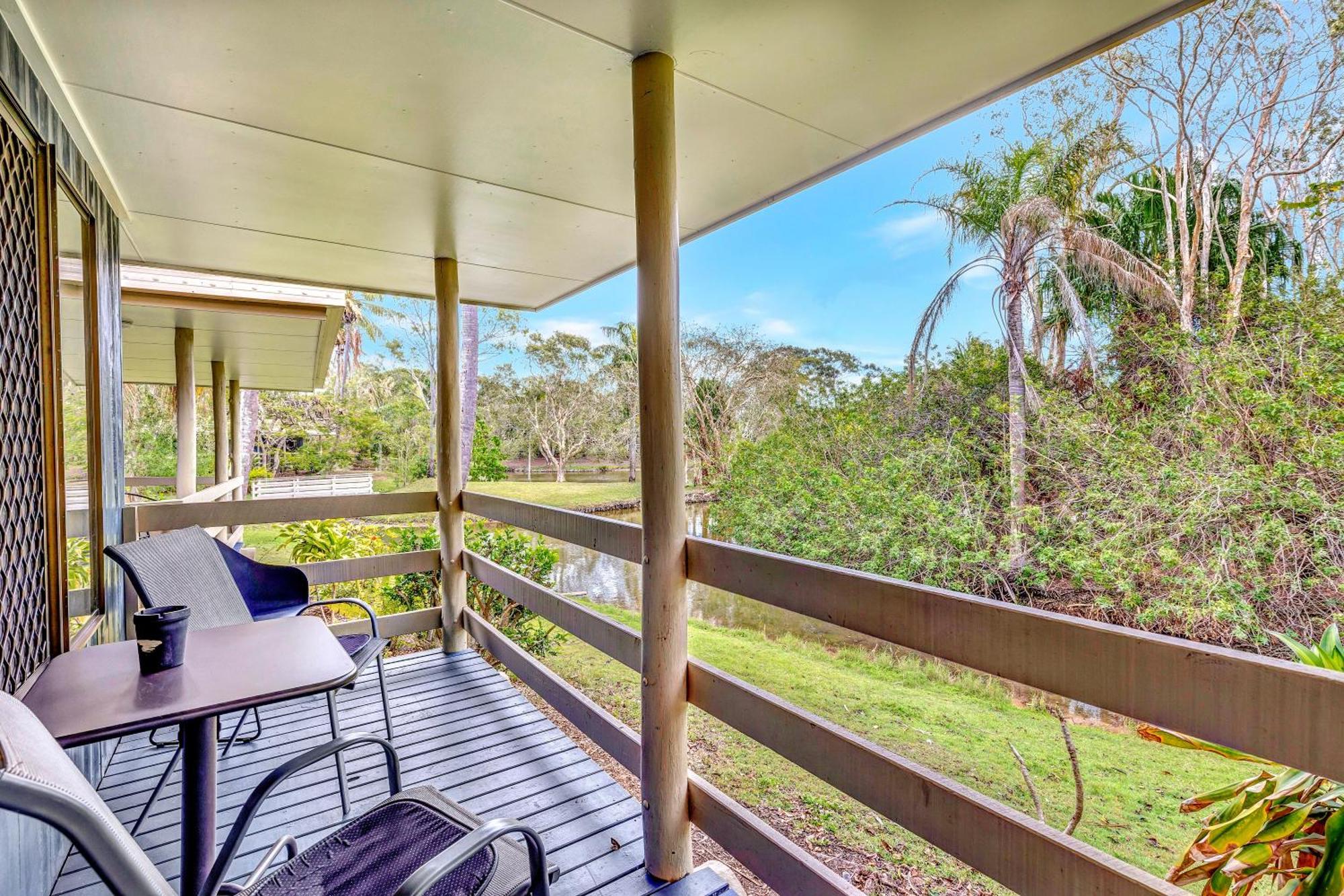 Sanctuary Lakes Fauna Retreat Urangan